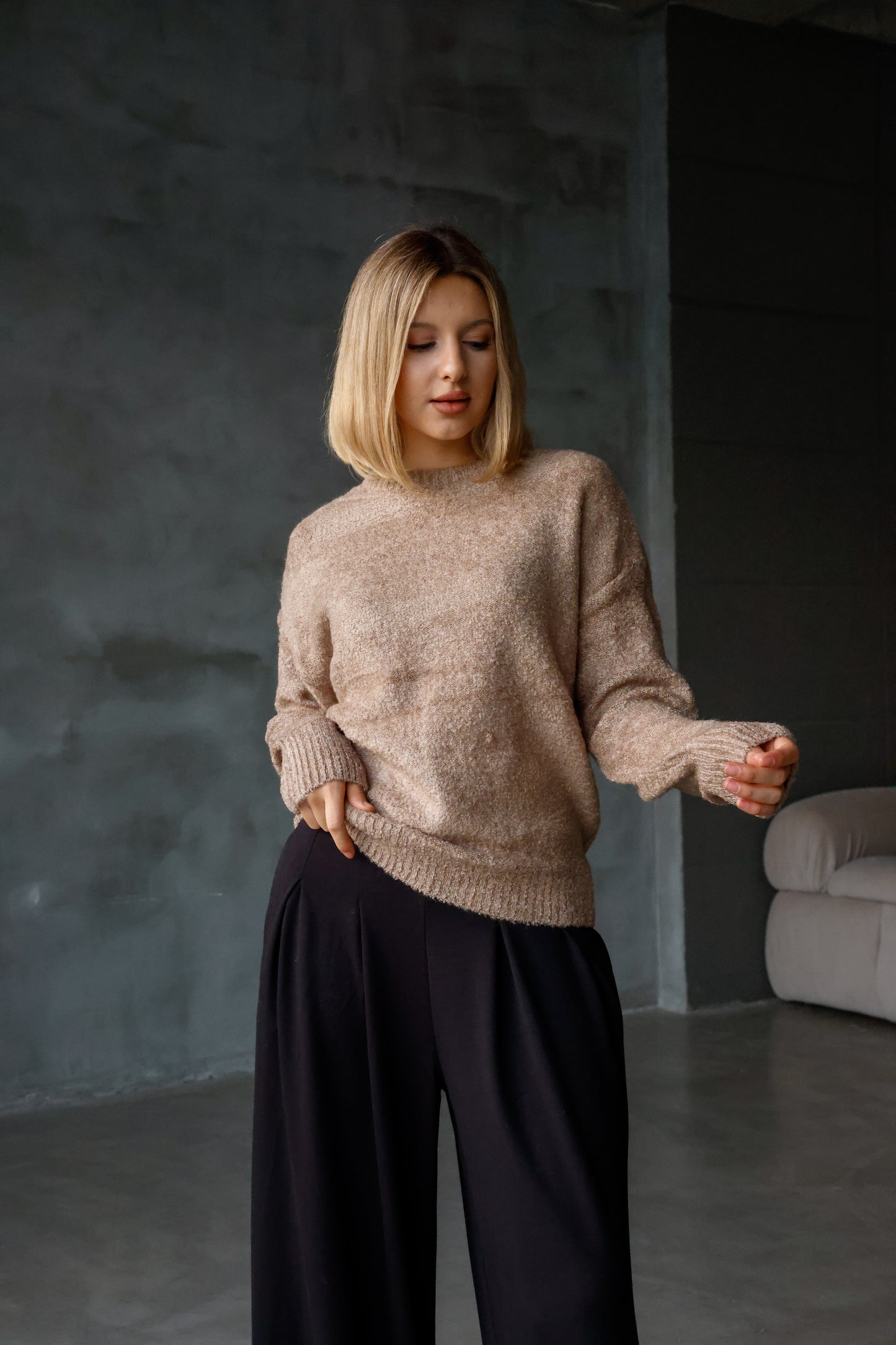 Bisiklet Yaka Oversize Örgü Detaylı Triko Kazak