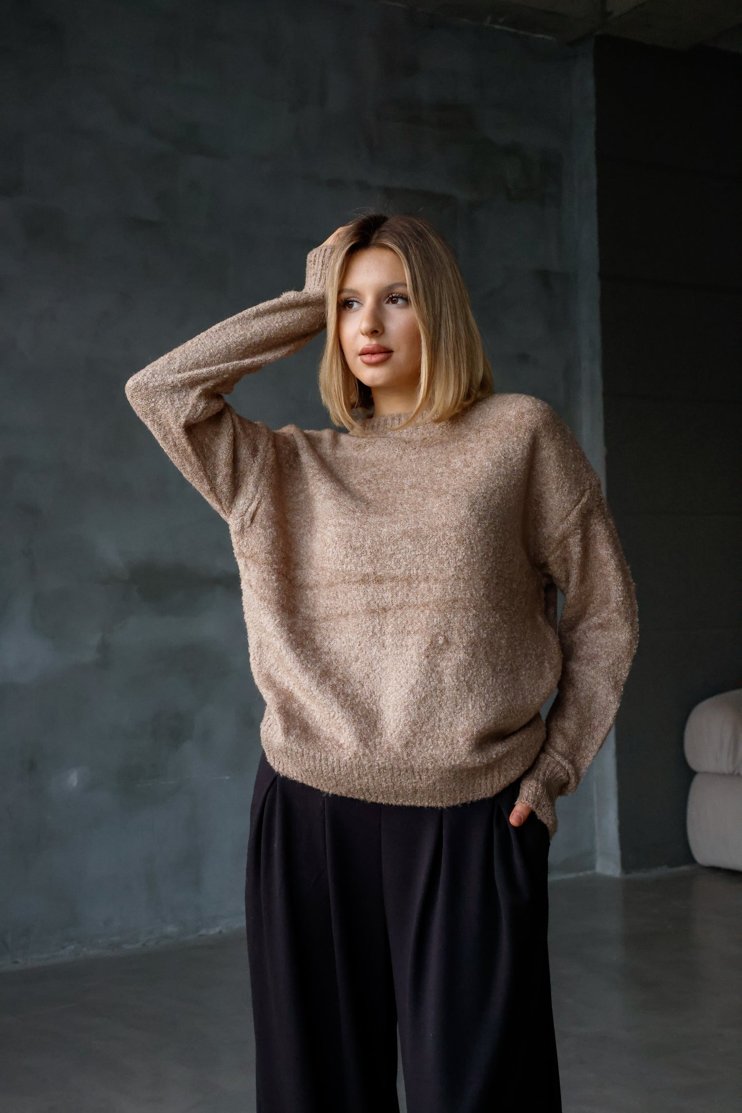 Bisiklet Yaka Oversize Örgü Detaylı Triko Kazak