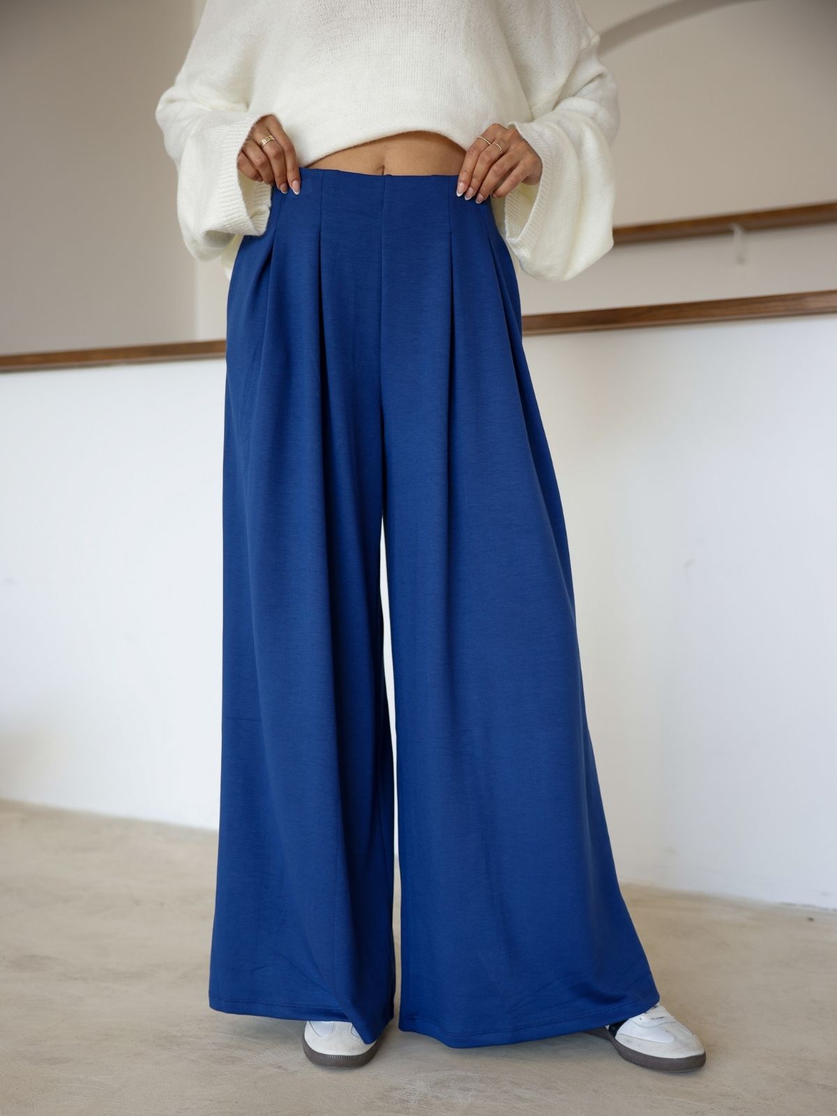 Oysh Modal Kumaş Beli Lastikli Pileli Pantolon