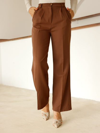 Yüksek Bel Keten Pantolon – Şık ve Dökümlü Tasarım