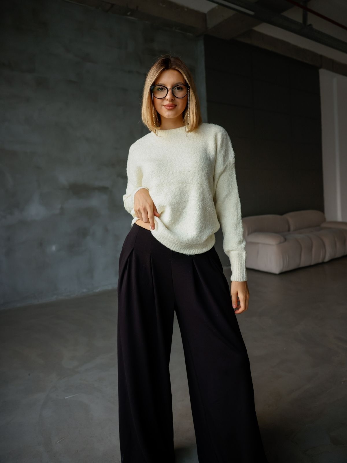 Bisiklet Yaka Oversize Örgü Detaylı Triko Kazak