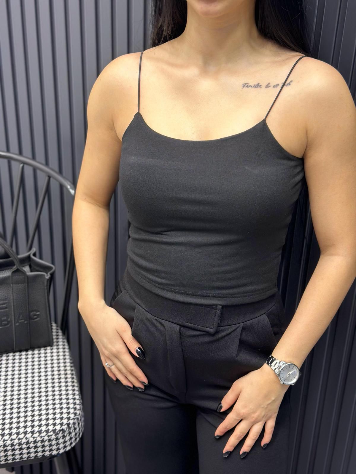 Kadın İnce Askılı Crop Bluz Likra Kumaş