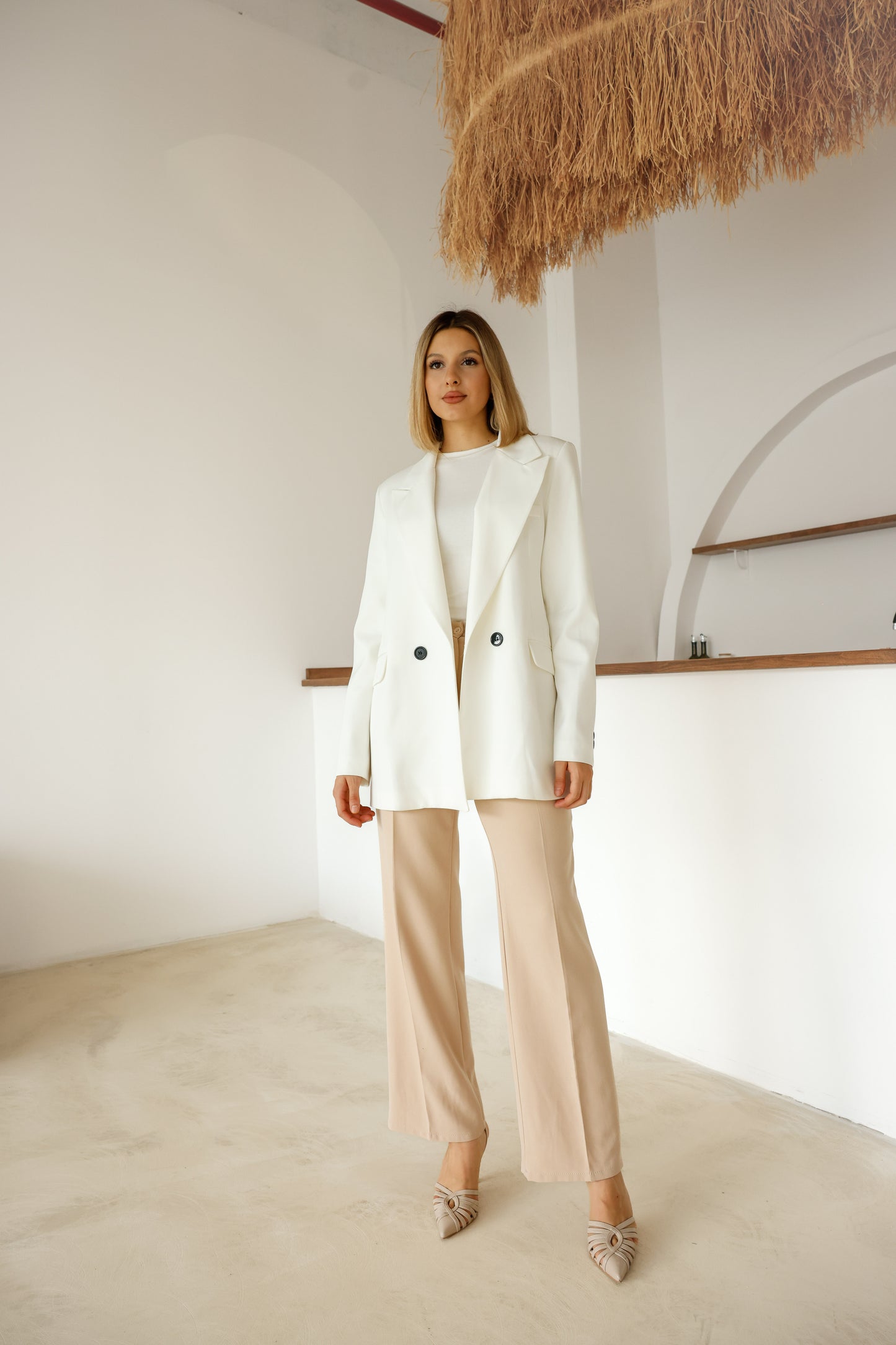 Omuzu Vatkalı Düğme Detaylı Premium Kalite Blazer Ceket