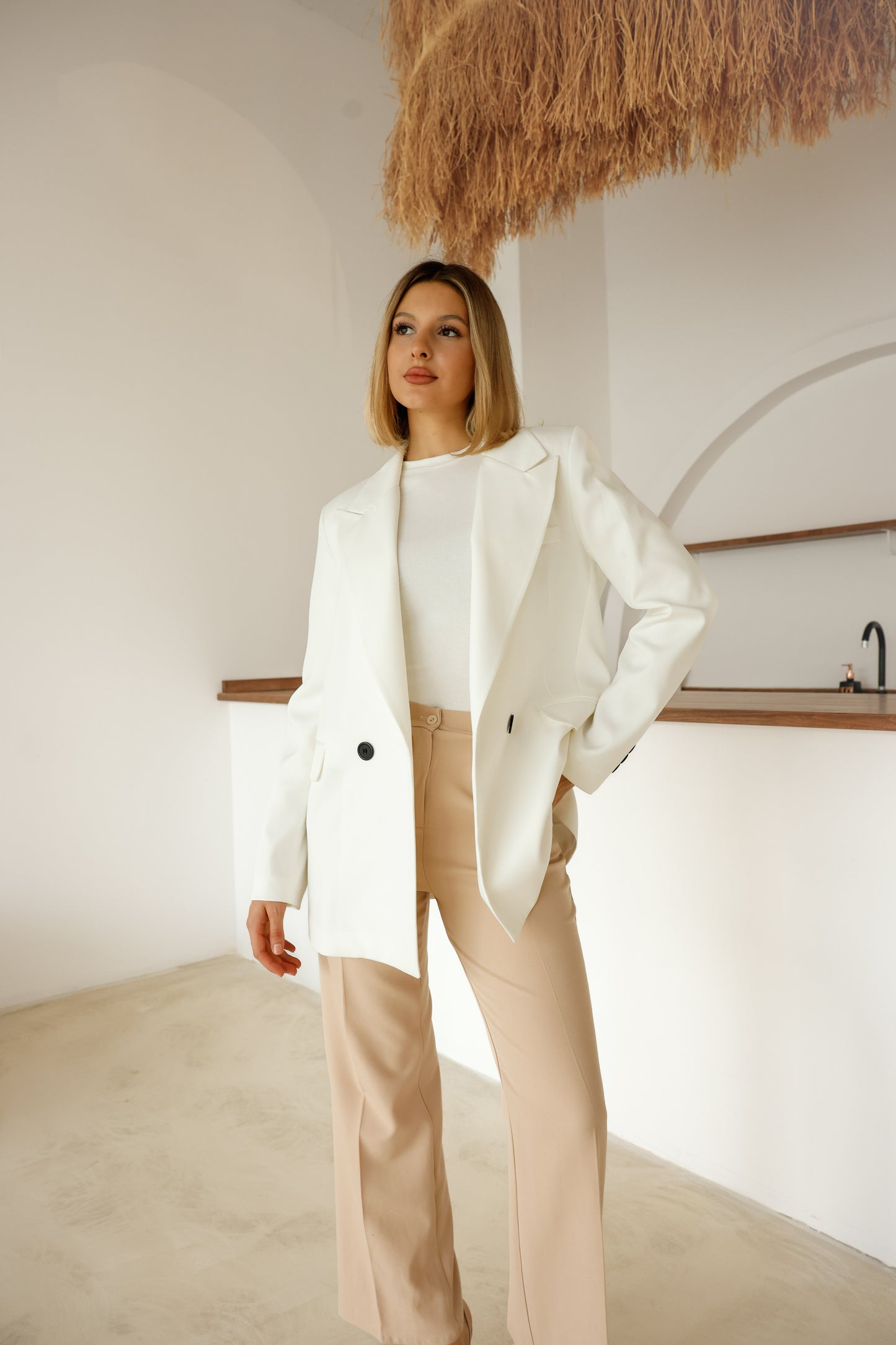 Omuzu Vatkalı Düğme Detaylı Premium Kalite Blazer Ceket