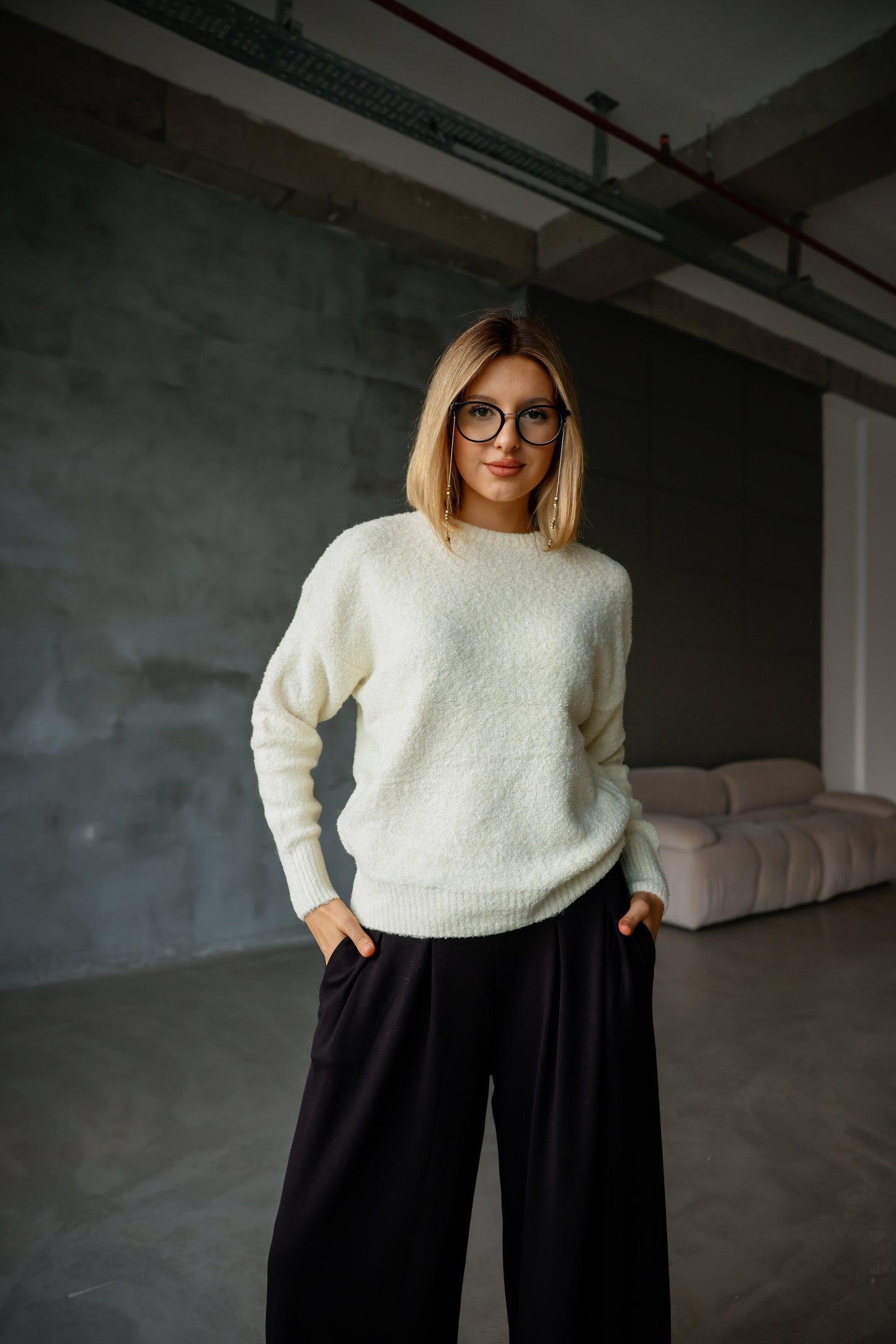 Bisiklet Yaka Oversize Örgü Detaylı Triko Kazak