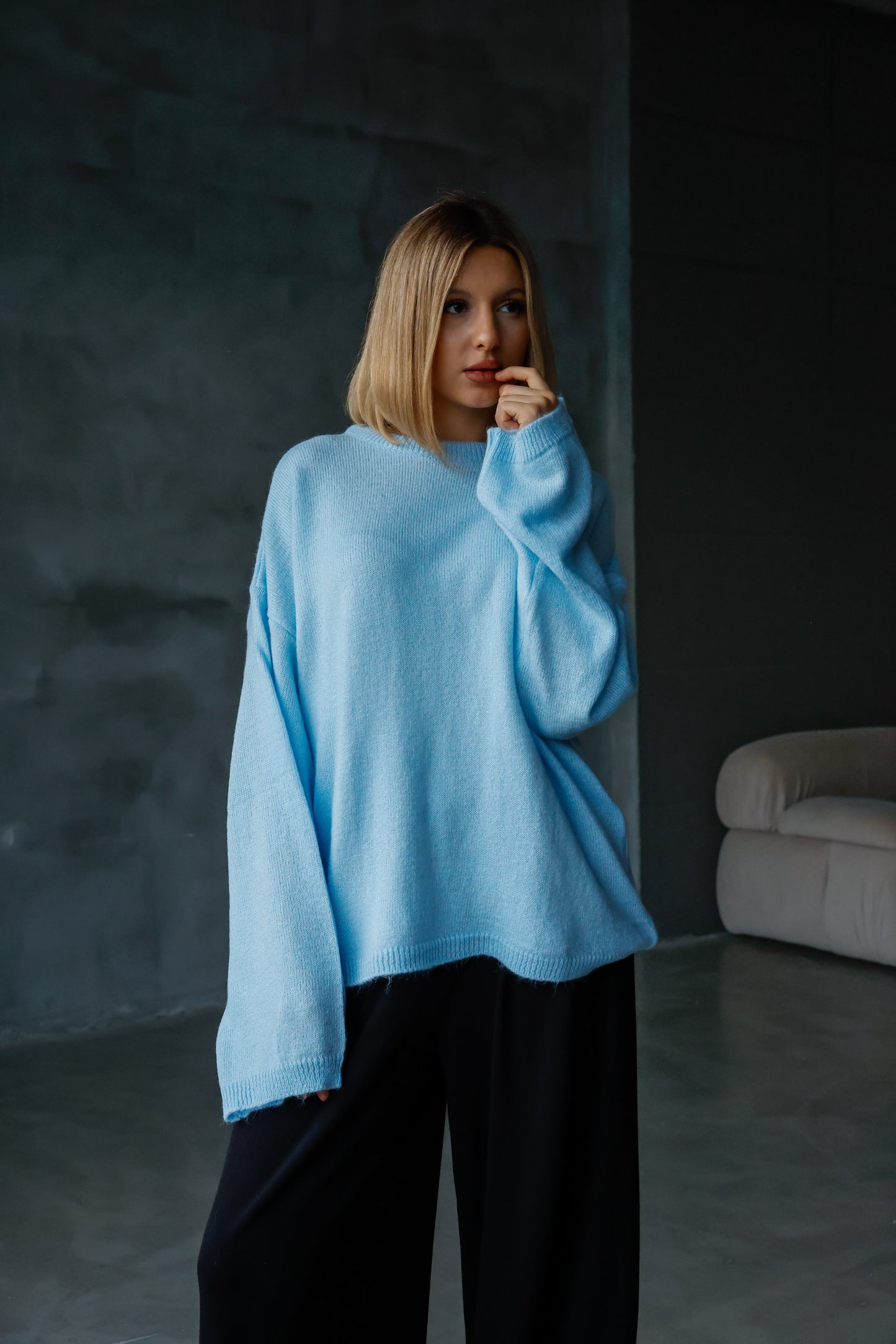 Oversize Salaş Sakallı Triko Kazak