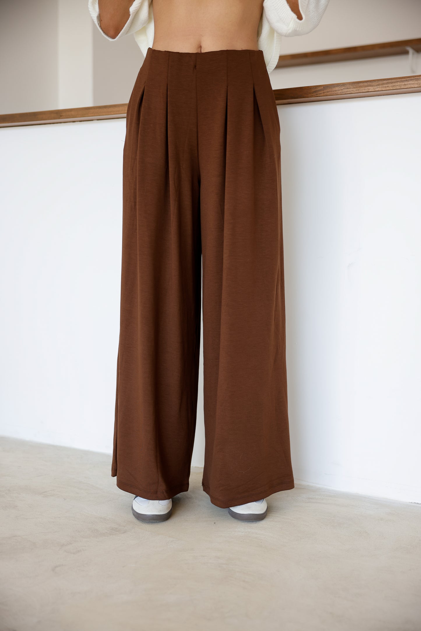 Oysh Modal Kumaş Beli Lastikli Pileli Pantolon